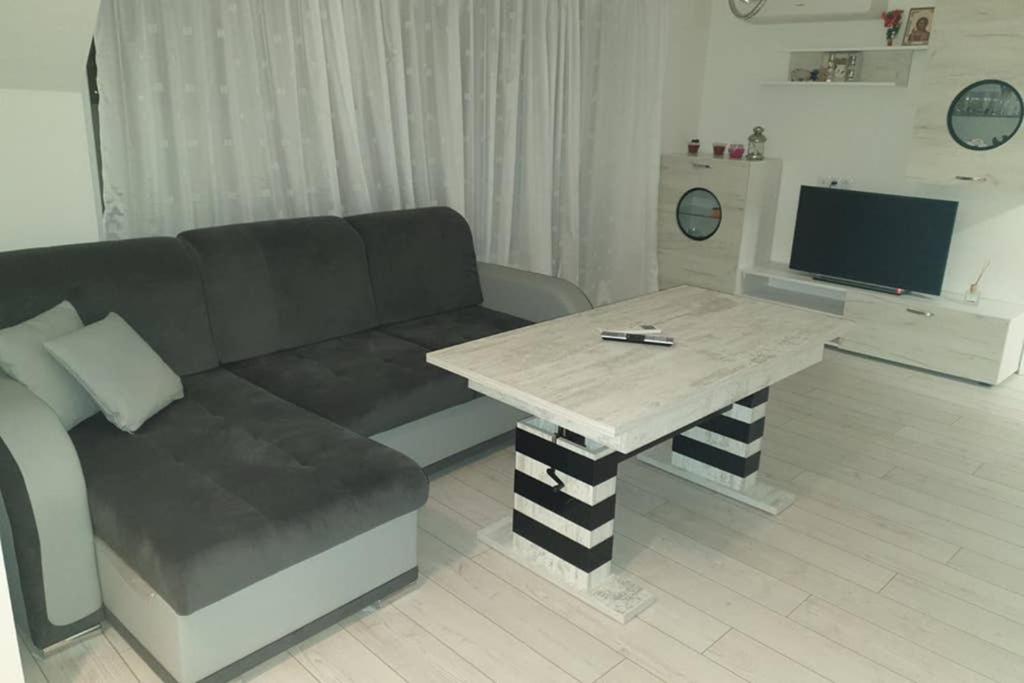 Cosy Charming Apartment Blagoevgrad Extérieur photo